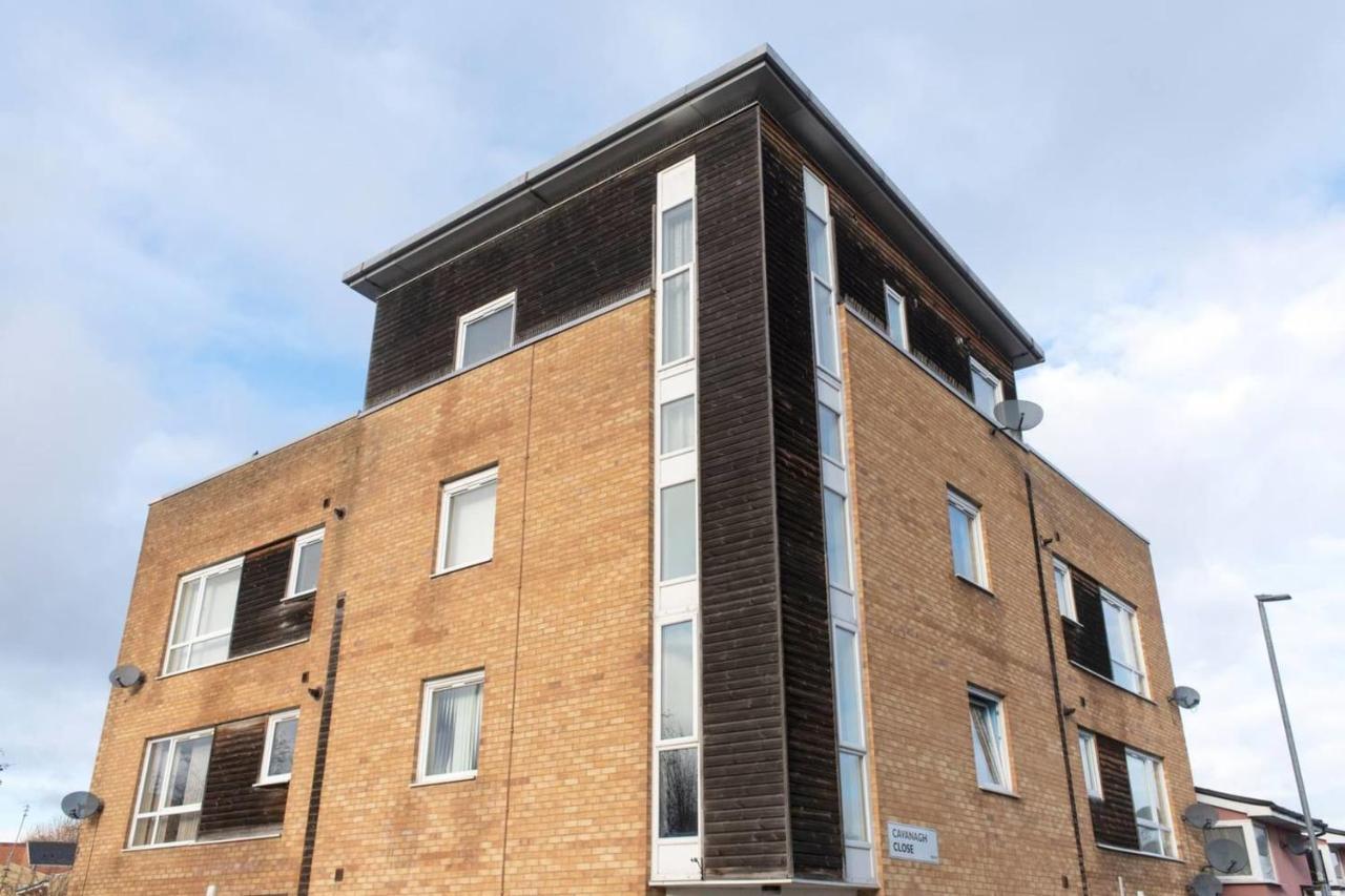 Guestready - Top Floor Apt 2Min Walk To O2 Apollo Manchester Bagian luar foto