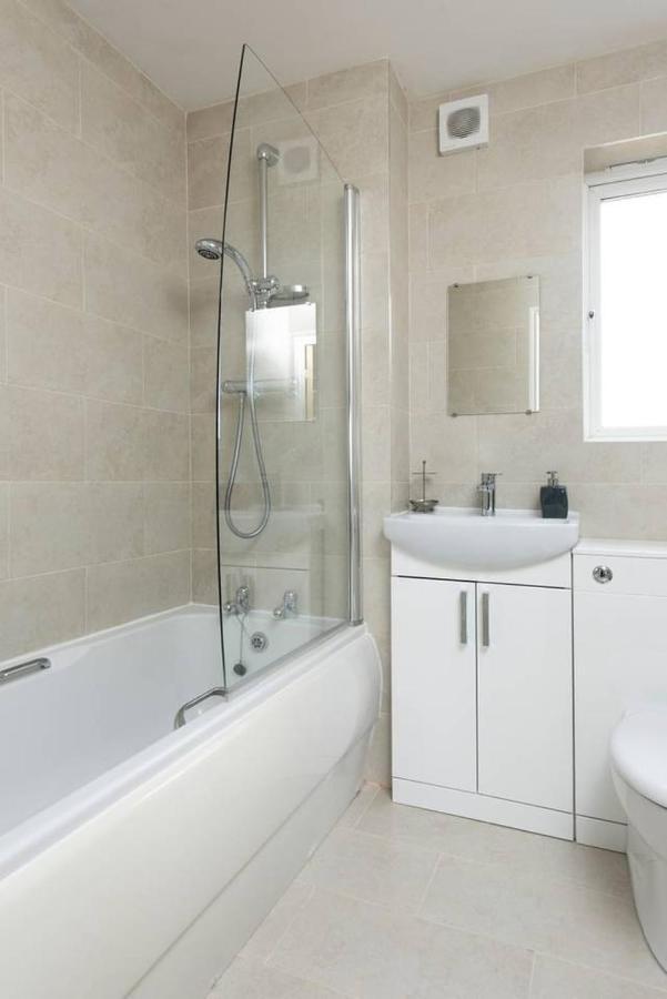 Guestready - Top Floor Apt 2Min Walk To O2 Apollo Manchester Bagian luar foto